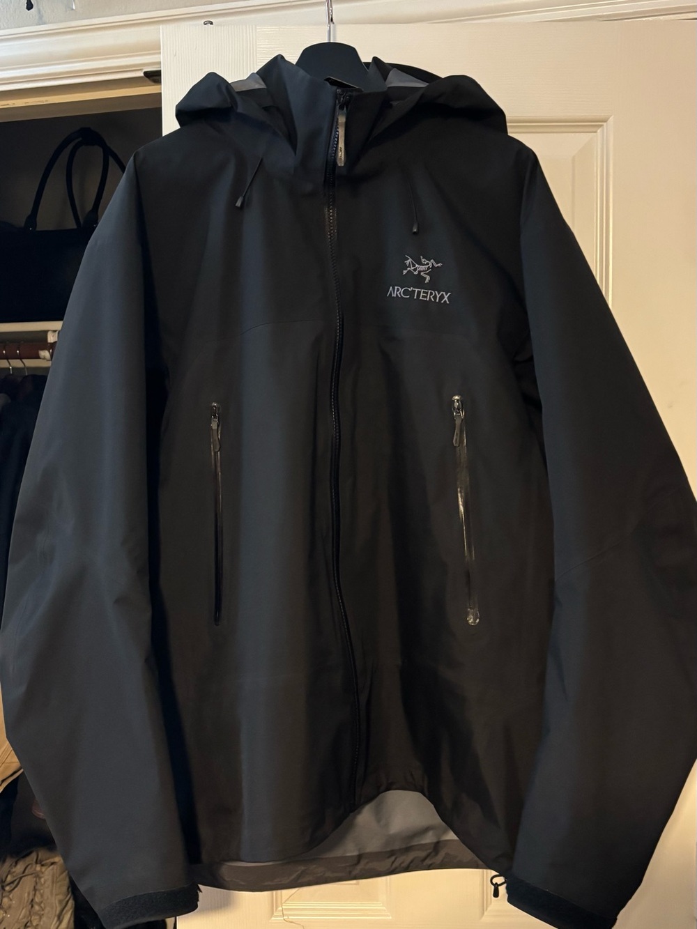 Arc'teryx Men’s Beta Ar Shell Jacket